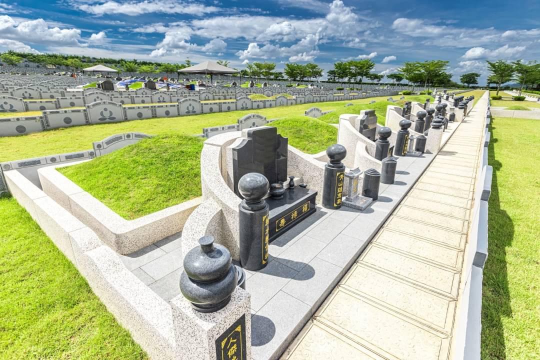 สุสานชลบุรี 